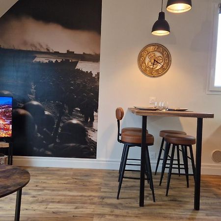 D-Day Apartment บาเยอ ภายนอก รูปภาพ