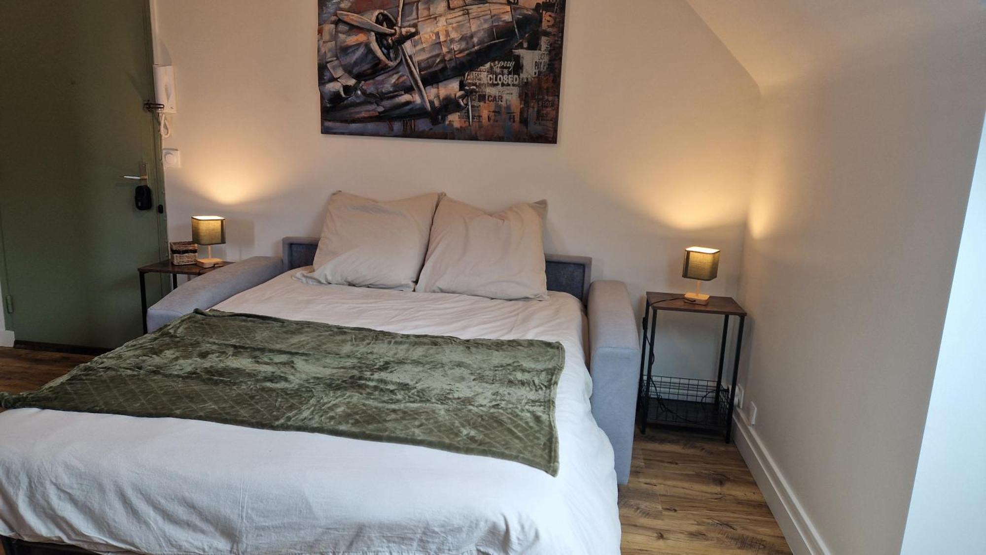 D-Day Apartment บาเยอ ภายนอก รูปภาพ